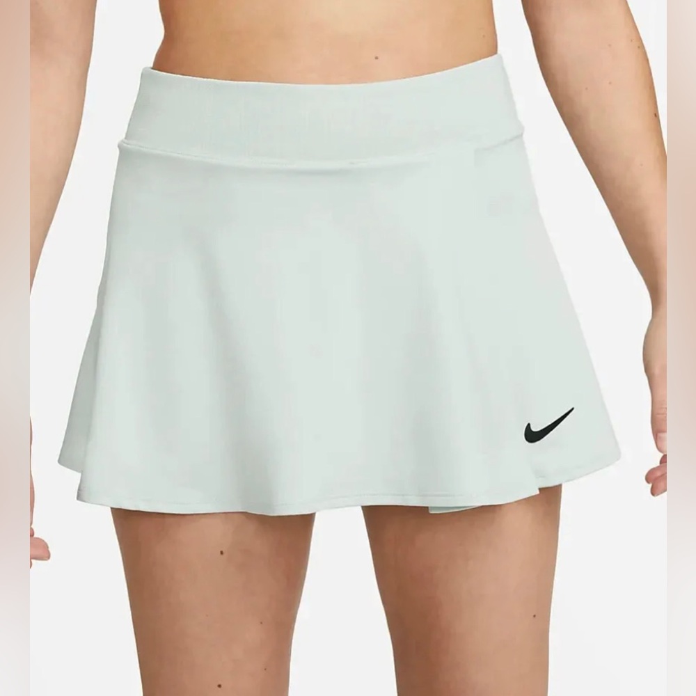 NIKE Women's Dri-FIT Victory Flouncy Tennis Skort NWT Light Silver SIZE XL